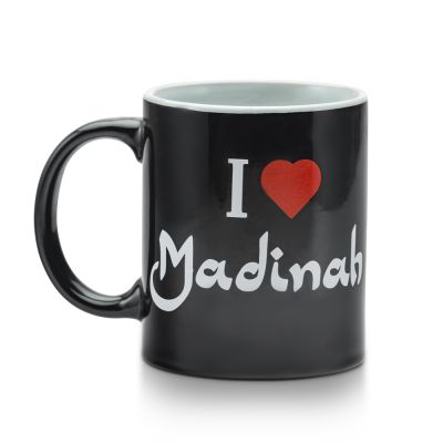 I Love Madinah Classic mug
